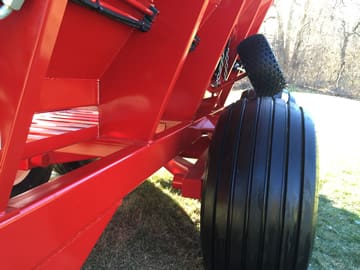 Redhawk Ground Drive Spreader